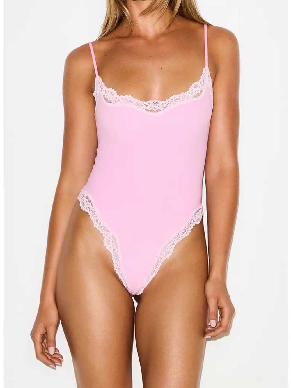 Skims fits everybody lace cami bodysuit